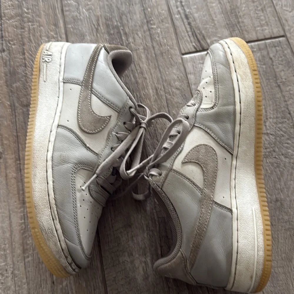 Nike Air Force 1 LV 5 (GS). Sz 7Y